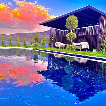 Senigus Hotel 4*
